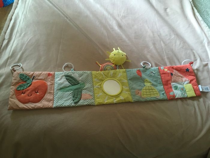 Tour de parc + bâton de pluie + hochet licorne