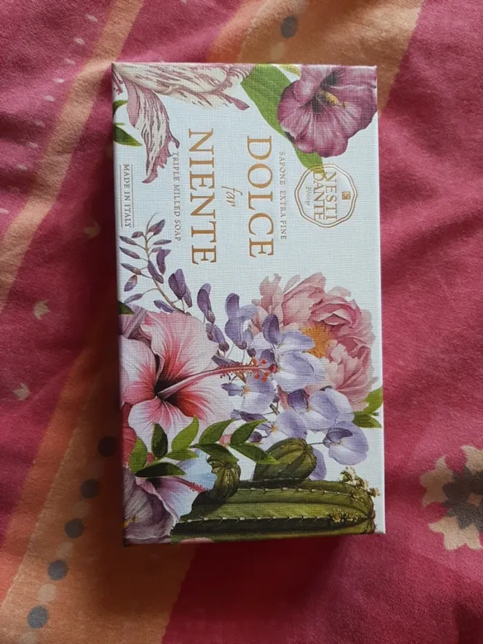 Coffret lot de 3 savons nesti dante neuf - photo numéro 2