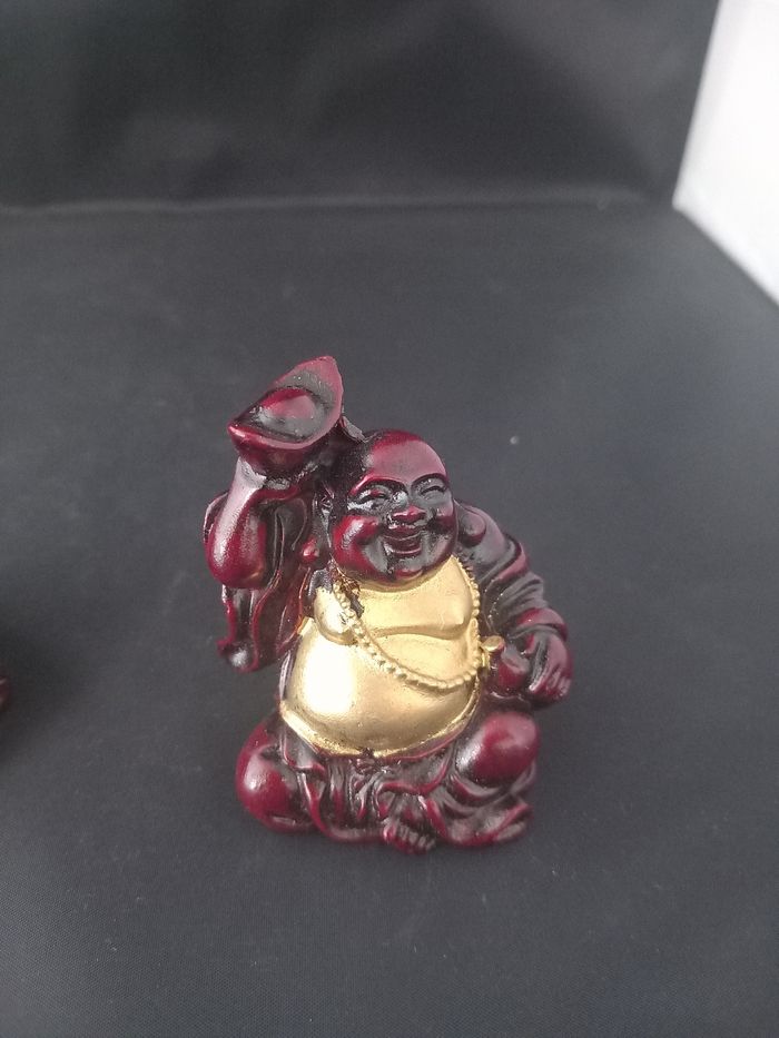 3 petites statuettes de Bouddha - photo numéro 4