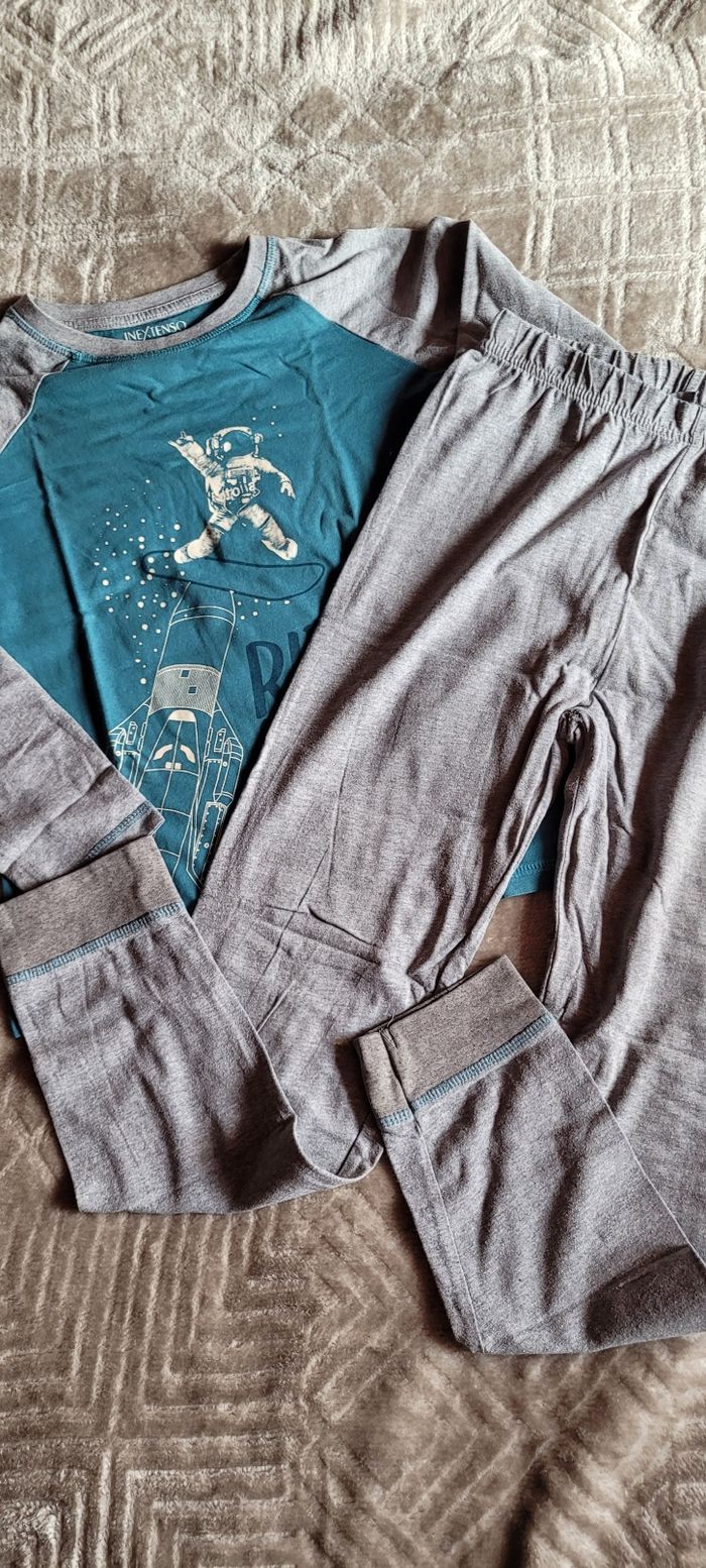 Pyjama 2 pièces - photo numéro 1