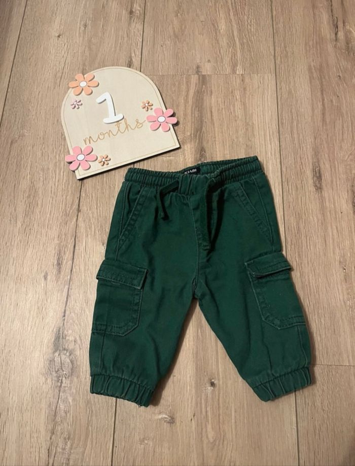 Pantalon  1 mois Kiabi