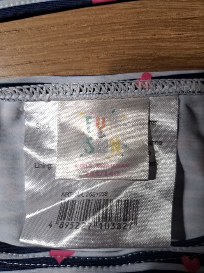 Maillot de bain 2 pièces 9/10 ans - photo numéro 3