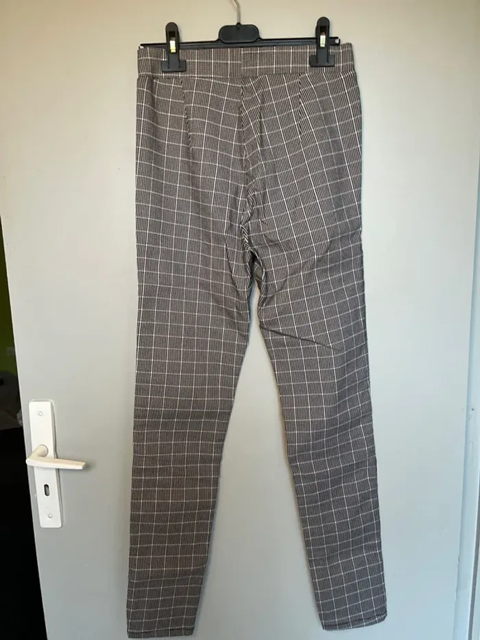 Pantalon moulant - photo numéro 4