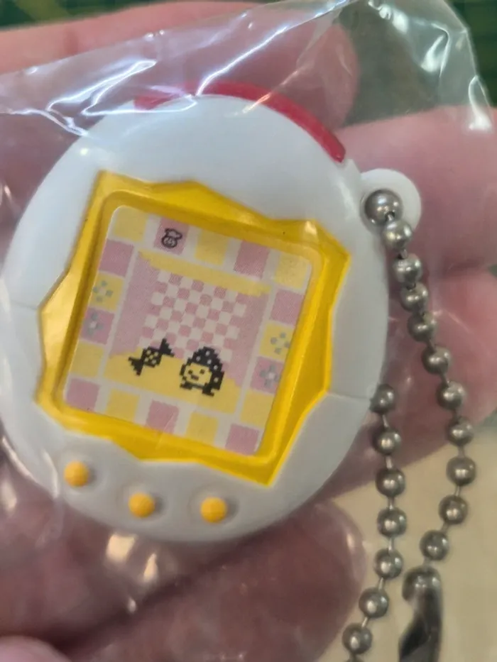 Gashapon strap Tamagotchi - photo numéro 2