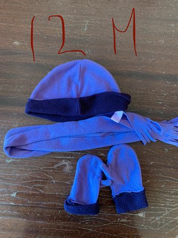 Ensemble bonnet écharpe et gant bébé