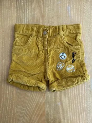 Short smiley 23 mois