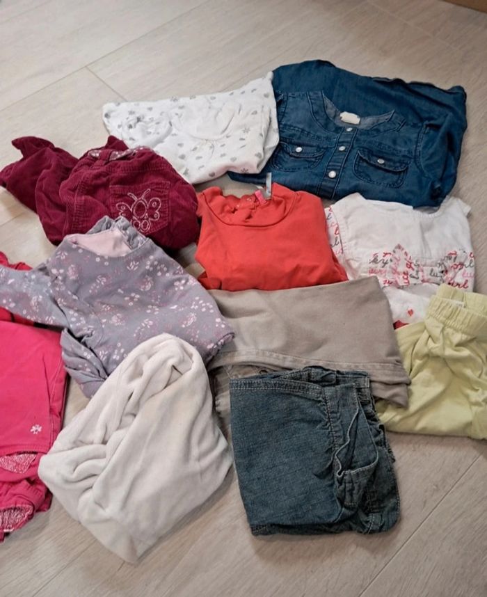 Lot vêtements  fille 12mois - photo numéro 3