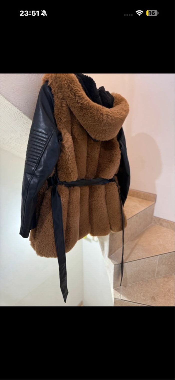Manteau à fourrure - photo numéro 3