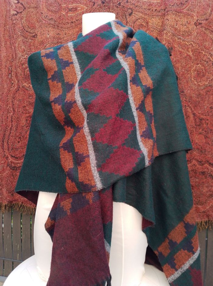 Grand châle vintage - photo numéro 4