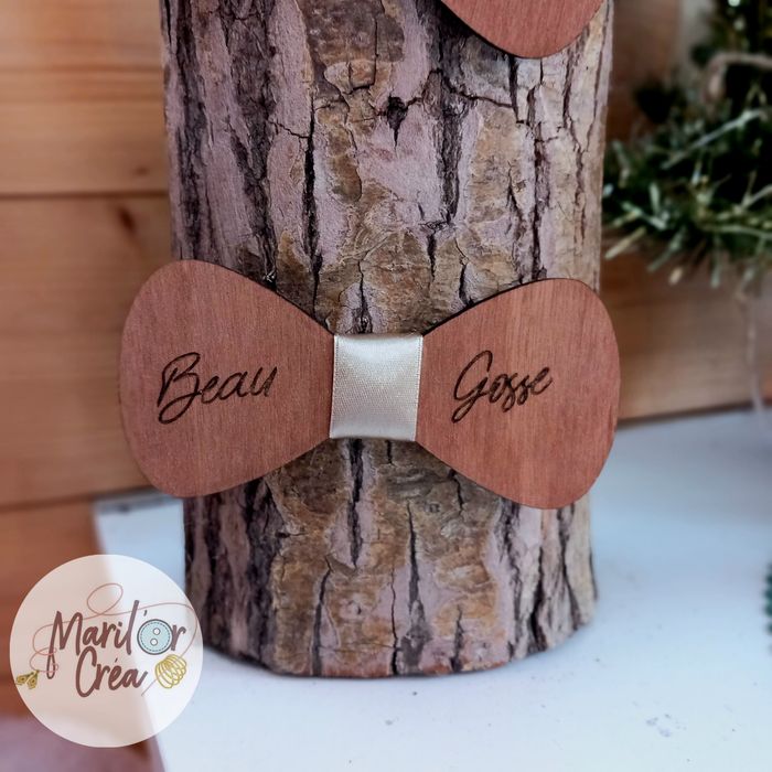 Noeud papillon gravé