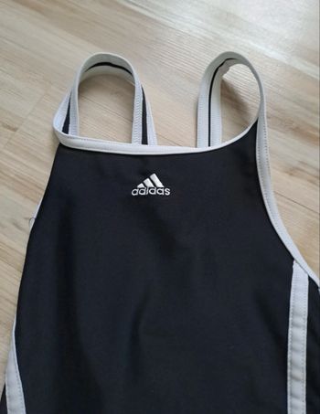 Maillot de bain adidas 8 ans