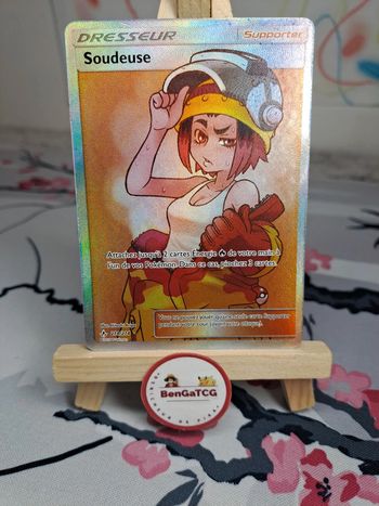Carte Dresseur Soudeuse 214/214 Soleil & Lune Alliance Infaillible Full Art Fr