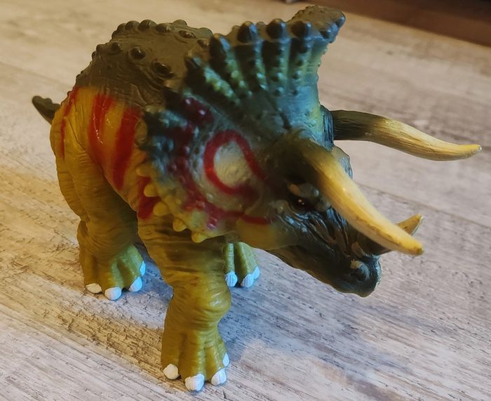 Dinosaure - photo numéro 2