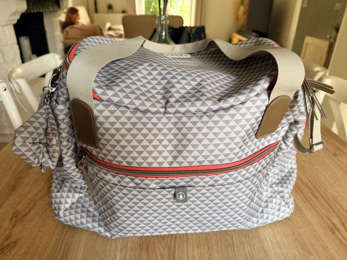 Sac à langer Beaba Sydney Gris imprimé - photo numéro 2