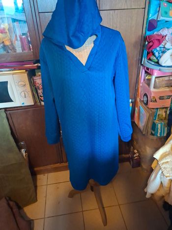 Robe pull capuche XL
