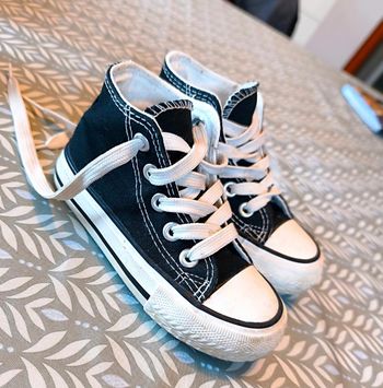 Converse fille