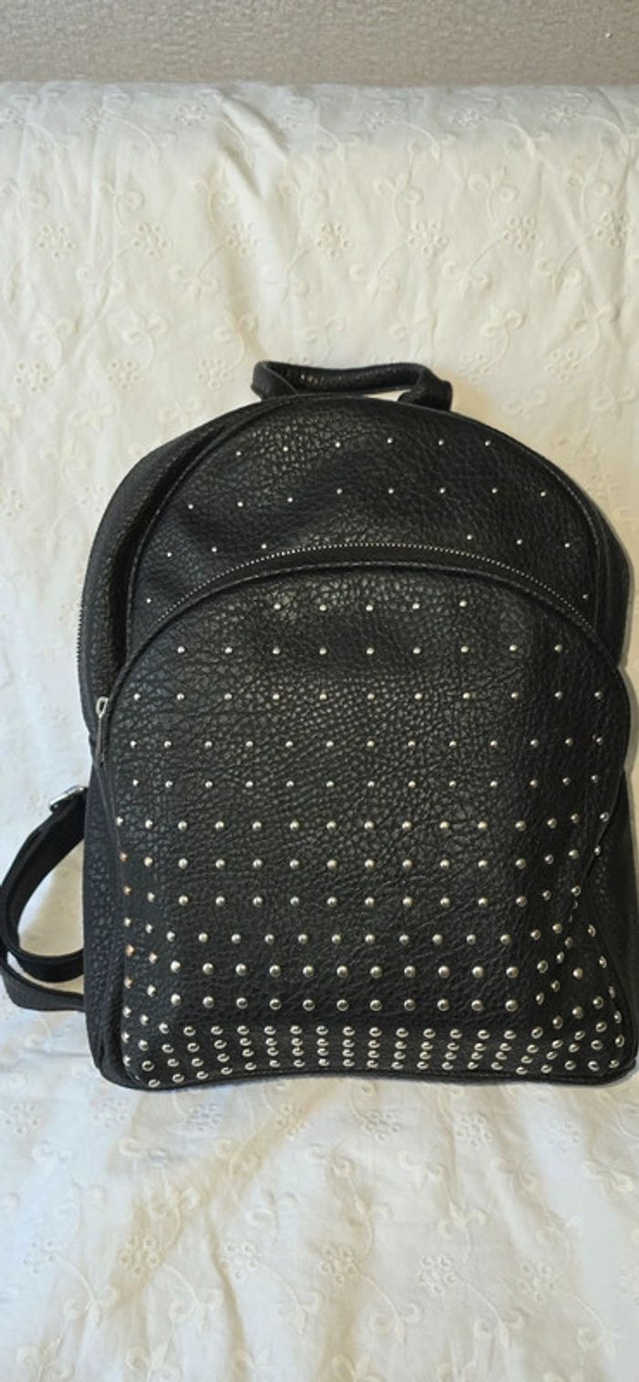 Sac à Dos ou cartable   très  bonne Etat - photo numéro 7