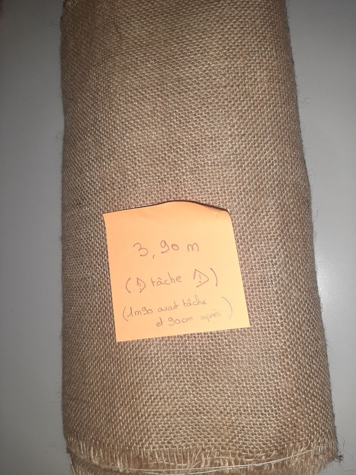 Chemin de table en toile de jutte - photo numéro 3