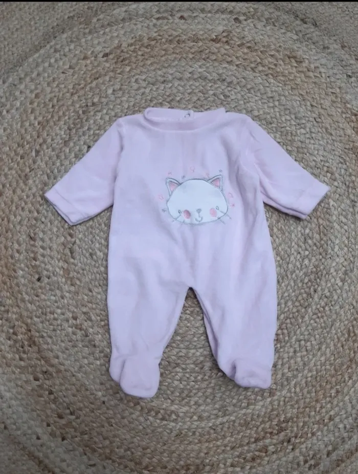 Pyjama chat 3 mois