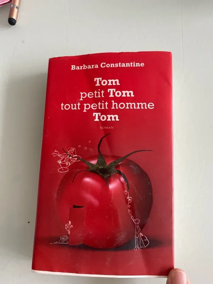 Livre Tom petit tom tout petit homme