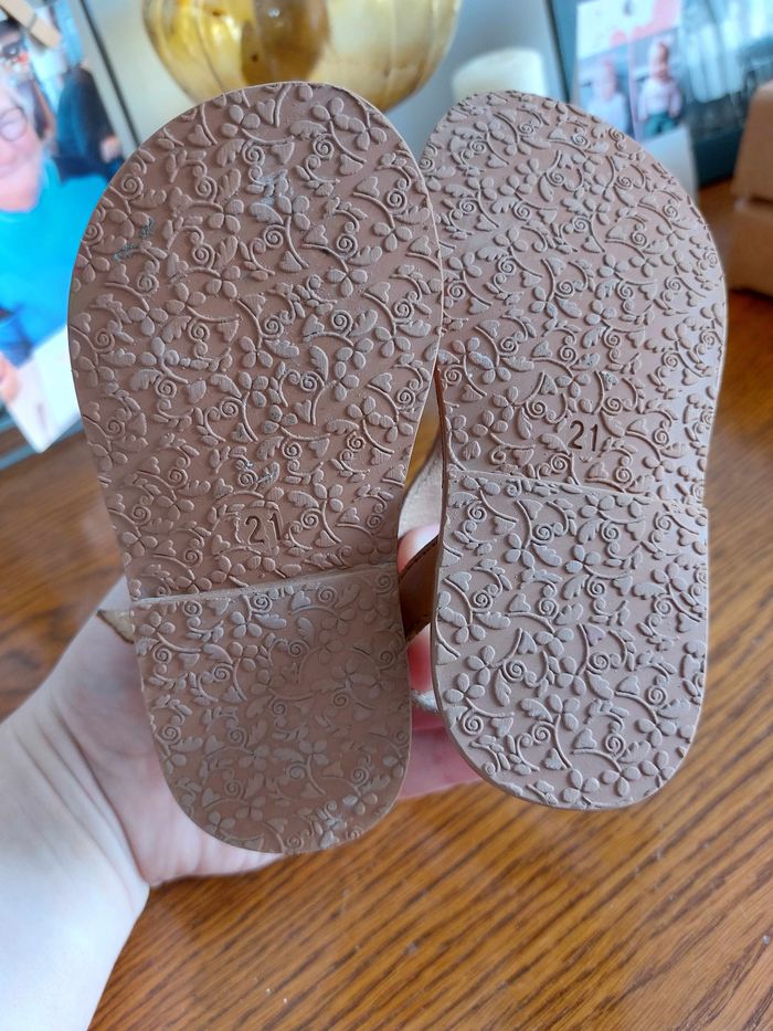 Sandale bebe - photo numéro 3