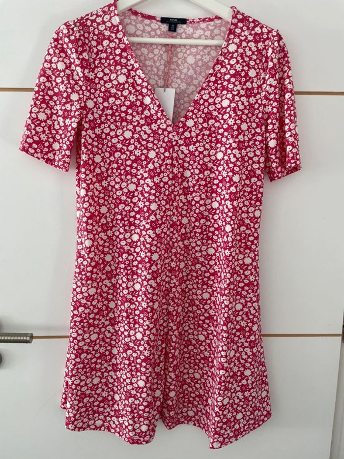 Robe rose fleurie XS Kiabi - photo numéro 2