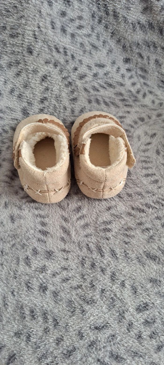 Chaussons bébé - photo numéro 2