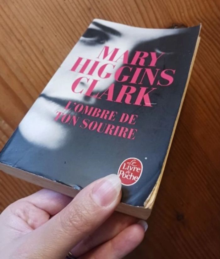 Livres de poche - Mary Higgins Clark - photo numéro 5