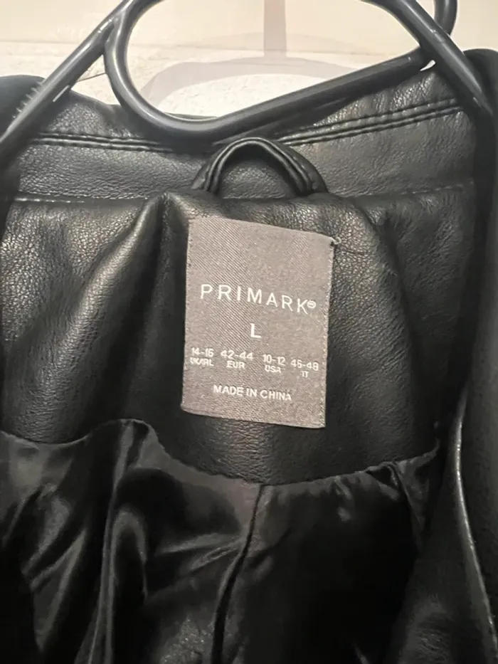 Perfecto simili cuir primark taille L - photo numéro 2