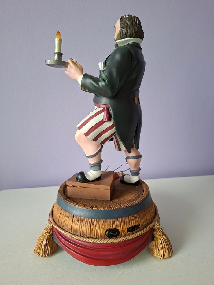 Figurine lumineuse  Disney le Gentleman à la dynamite Phantom Manor/Haunted Mansion - photo numéro 2