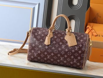 Louis Vuitton  M24417