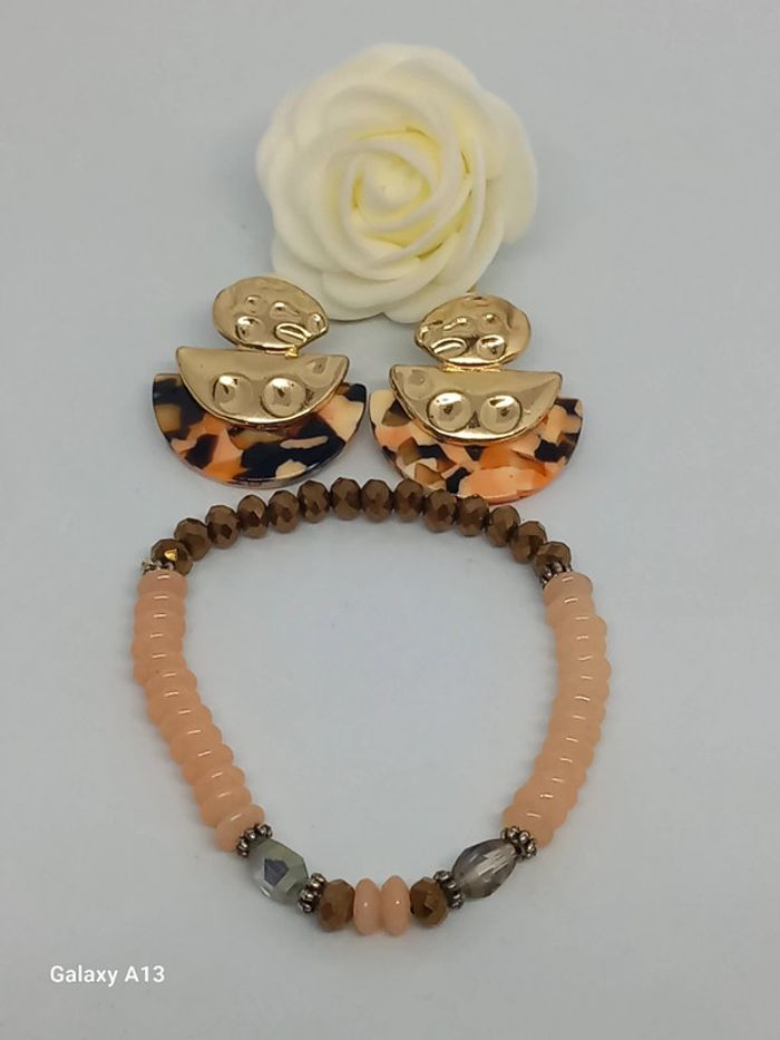 Boucles d'oreilles à clips + bracelet