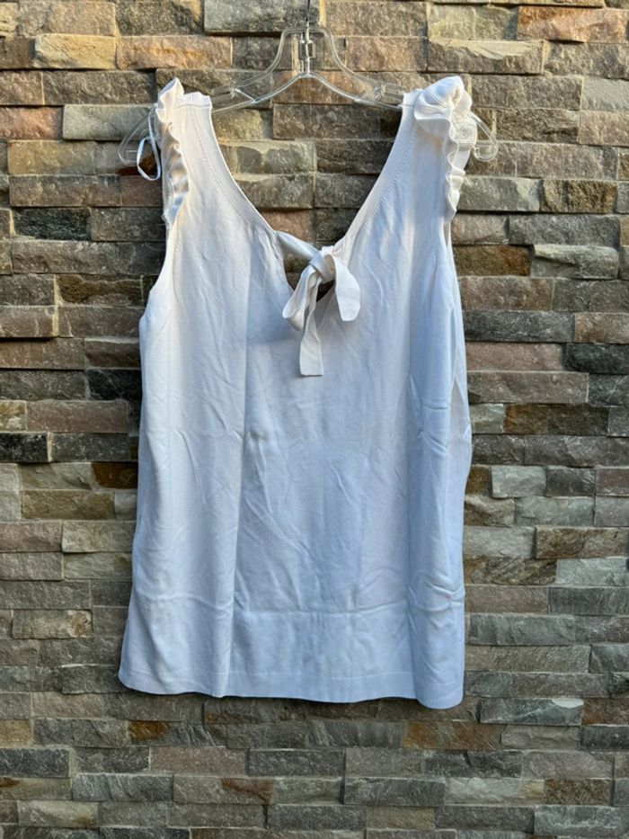 Debardeur noeud a l’arrière