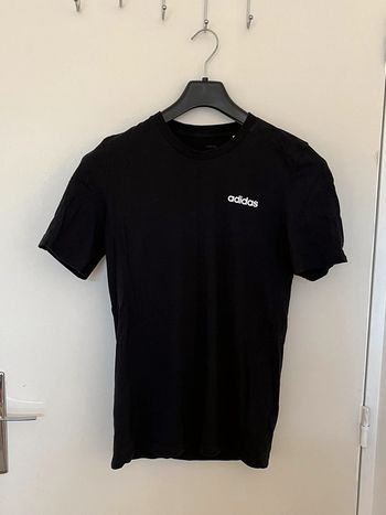Tee shirt noir adidas taille S