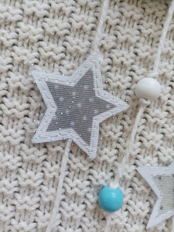 Décoration lune à suspendre - photo numéro 3