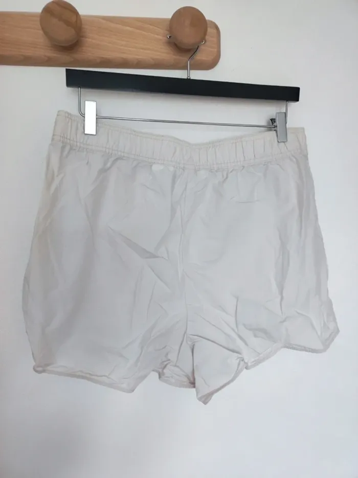 Short avec poches - photo numéro 2