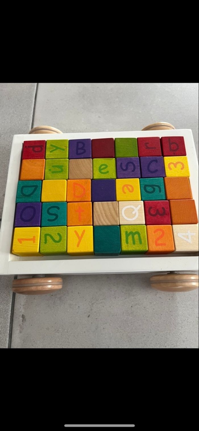 Chariot 35 cubes alphabet - photo numéro 6