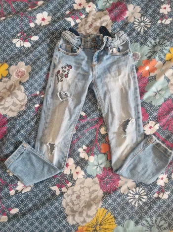 Jeans tao 6 ans