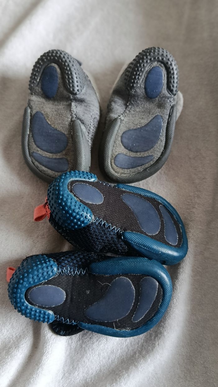 Lot de 2 chaussons bébé pointure 19 - photo numéro 3