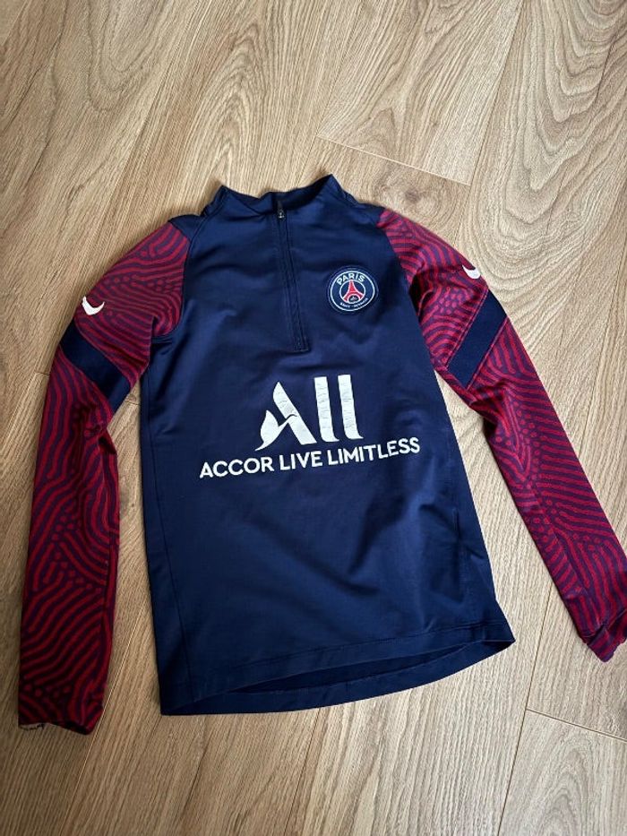 Haut entrainement sweat PSG garcon S 128/137cm