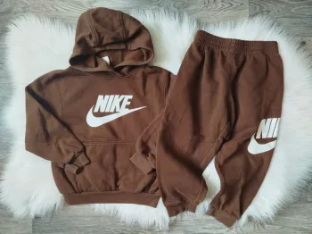 Ensemble Nike