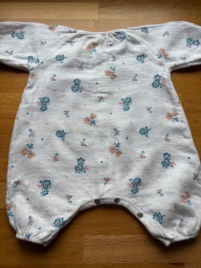 Belle combinaison Petit bateau 1 mois fille - photo numéro 4