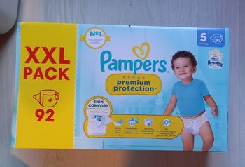 92 Couches Pampers Premium Protection- Taille 5 - (XXL Pack)