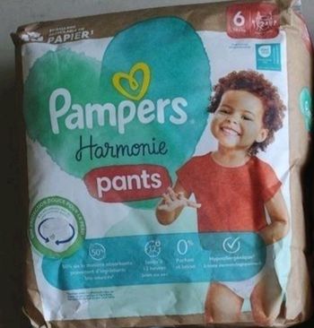 Couches Pampers harmonie/ pants
