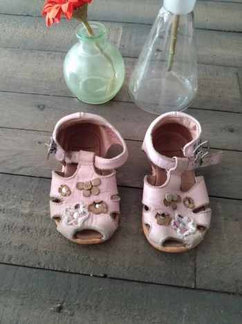 Sandales bébé fille look et fantaisie t 19
