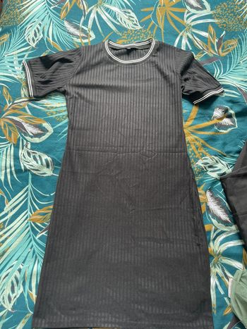 Robe noir