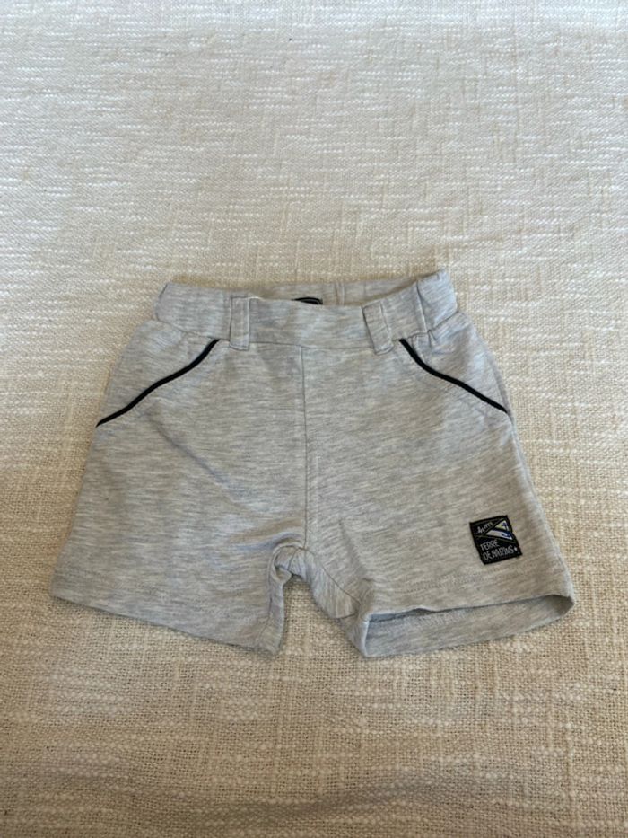Short 6 mois