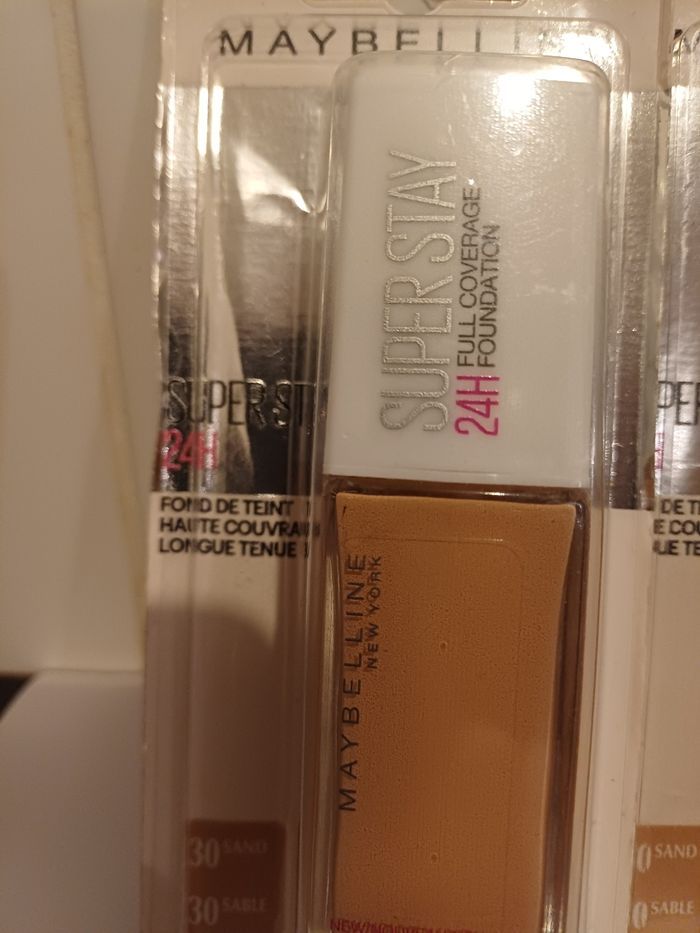 2 fond de teint maybelline #30 - photo numéro 4