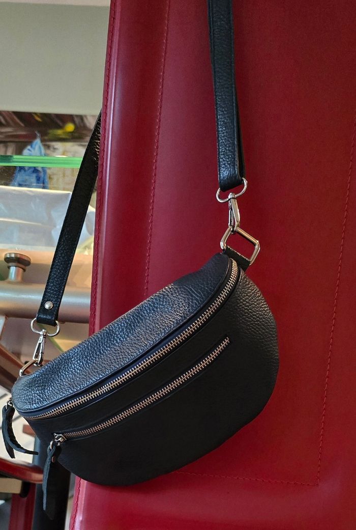 Sac banane femme bleu foncé