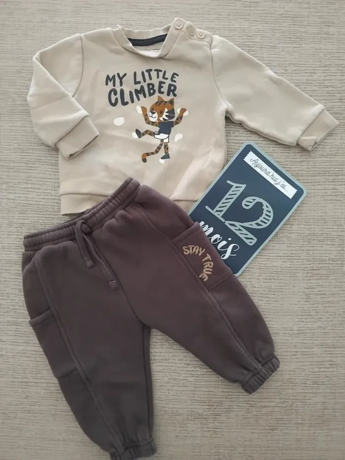 Ensemble 12 mois / 74-80 cm